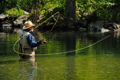 fly_fishing_on_the_swift_river.jpg